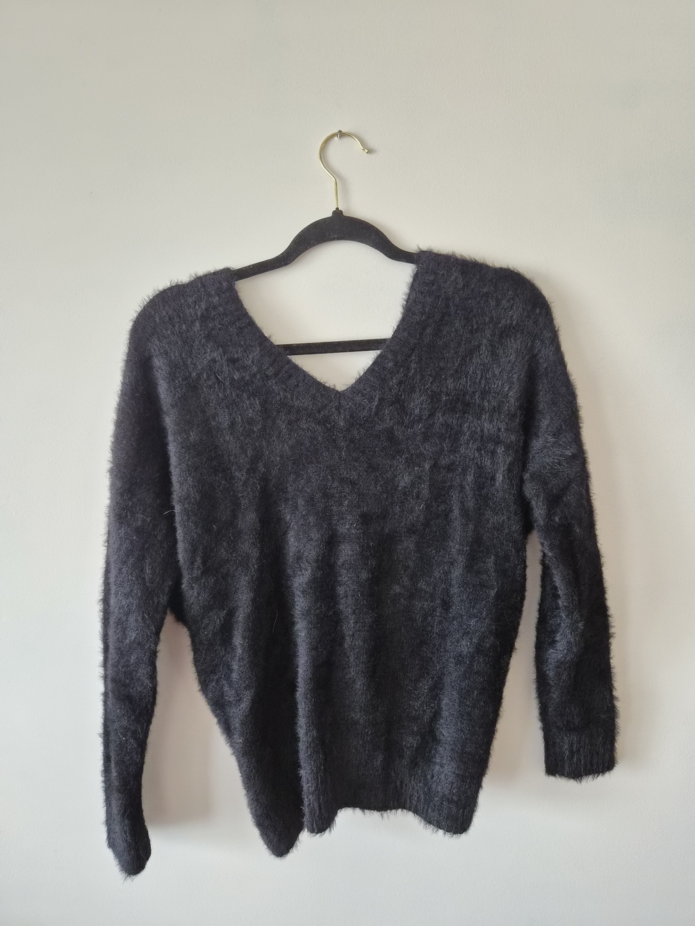 Women's V-Neck Fuzzy Knit Sweater - Charcoal